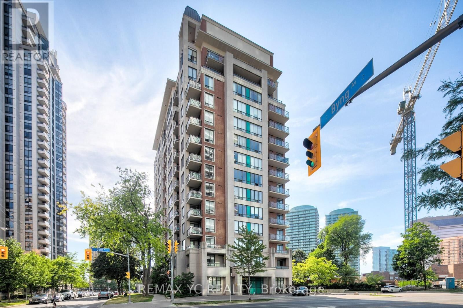 Property Photo: 28 Byng Avenue 802 ON M2N 7H4