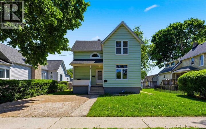 394 Palmerston Street South — photo 1