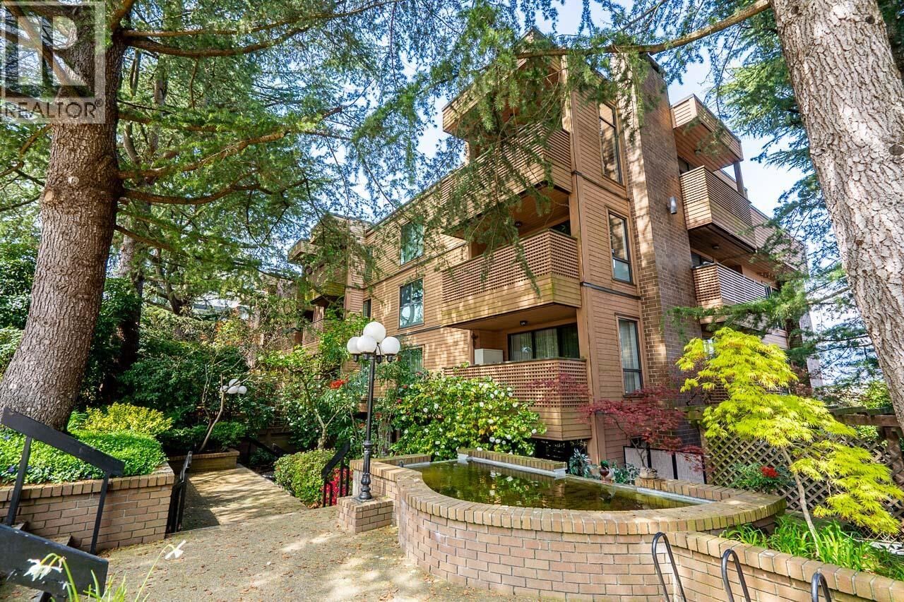 Property Photo: 2211 West 2nd Avenue 209 BC V5K 1H8