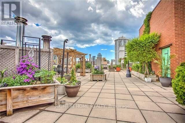 Property Photo:  55 Wellesley Street East 405  ON M4Y 2T6 