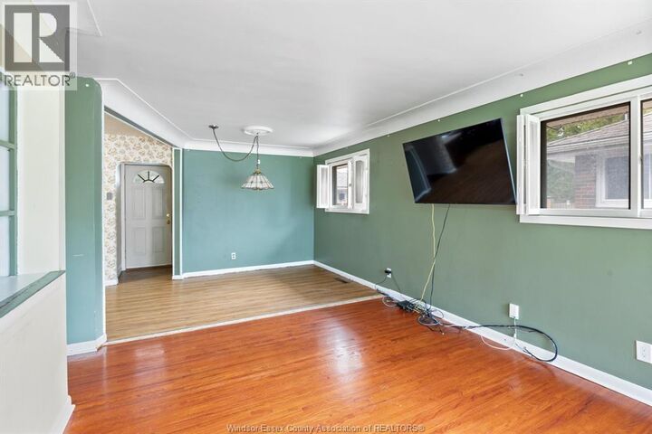 Property Photo: 885 Isack Drive ON N8S 3W6