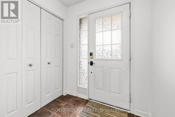 Property Photo: 438 Haresfield Court ON K4M 0B6