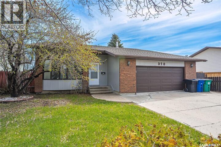 Property Photo:  370 Kellins Crescent  SK S7N 2X6 