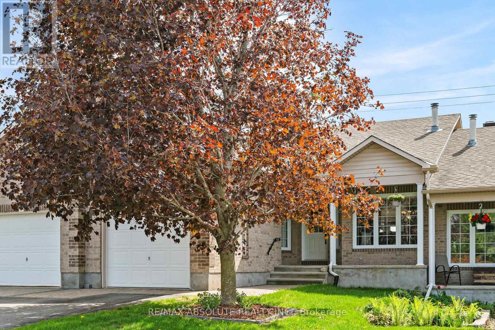 Property Photo: 326 Jamieson Street ON K0A 1A0