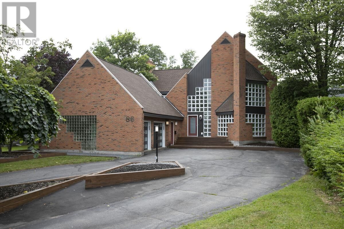 Property Photo:  86 McNeice St  ON P6A 5V2 