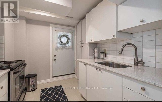 Property Photo:  3576 Ash Row Lower  ON L5L 1K4 