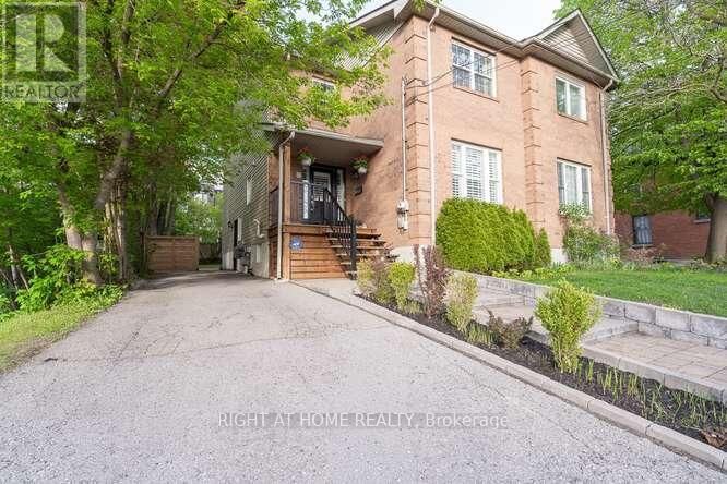 Property Photo: 17 Machell Avenue North ON L4G 2R6