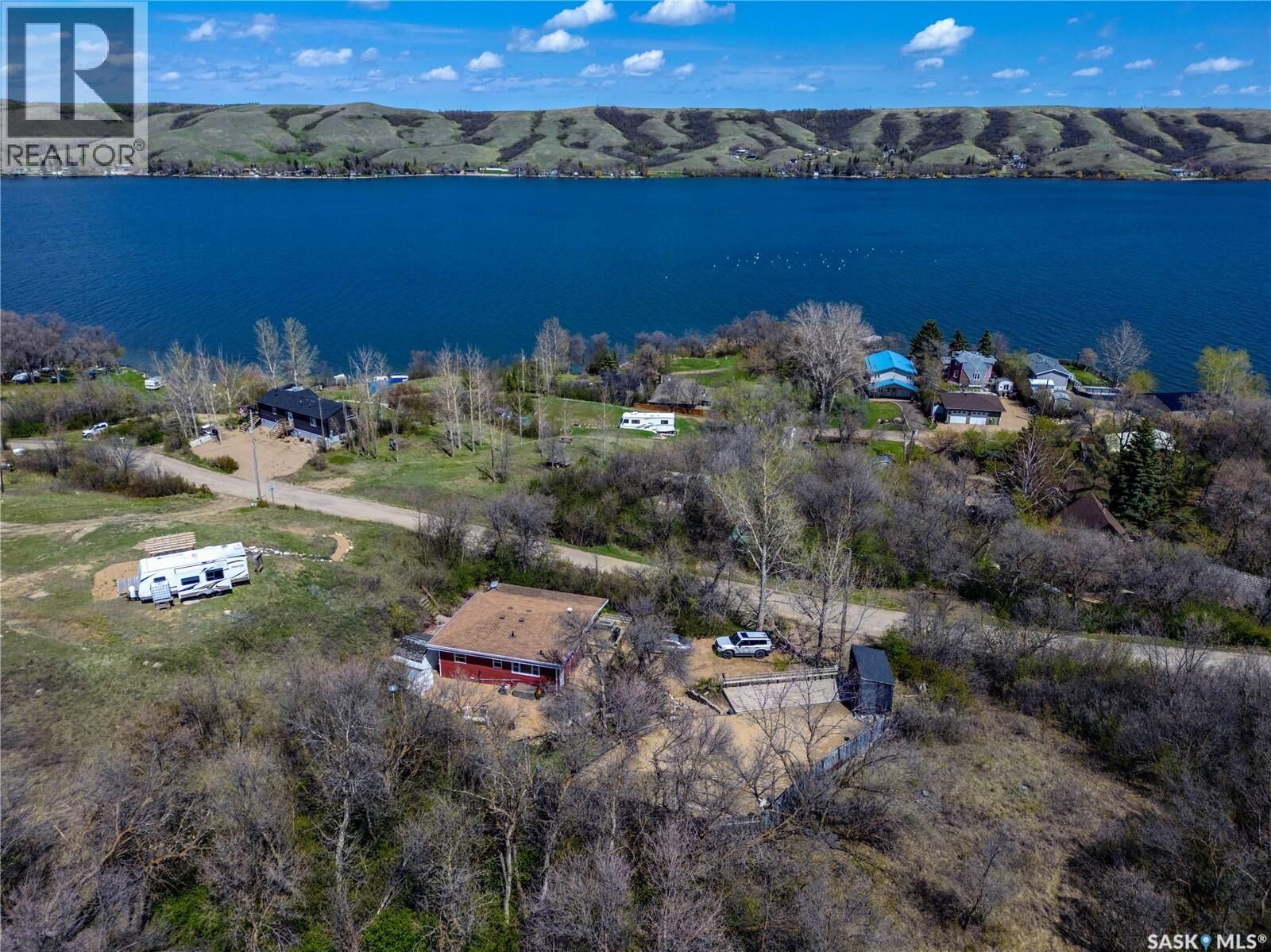 Property Photo:  1041 Tatanka Drive  SK S0H 0R0 