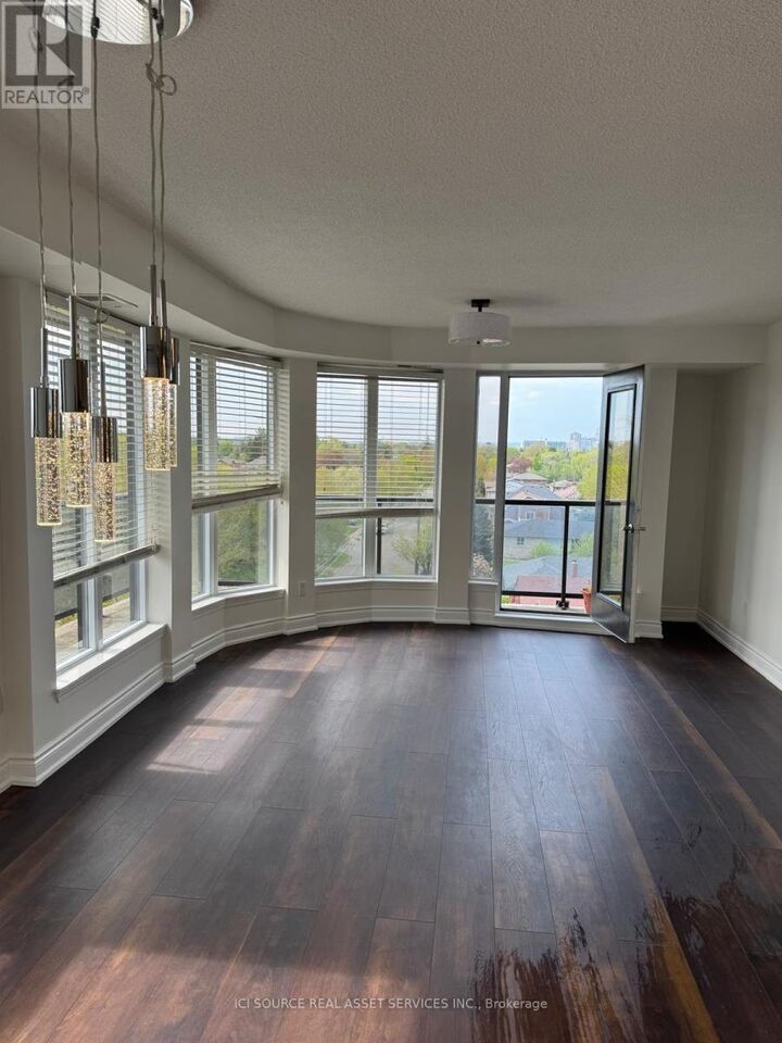Property Photo: 760 Sheppard Avenue West 614 ON M3H 0B3