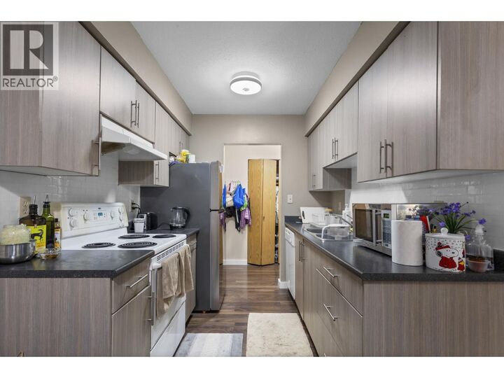 Property Photo:  4363 Halifax Street 119  BC V5C 5Z3 