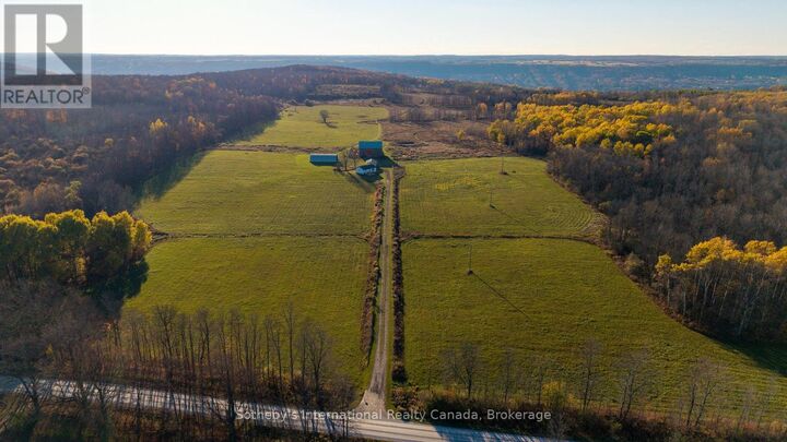 315298 3rd Line A — photo 1