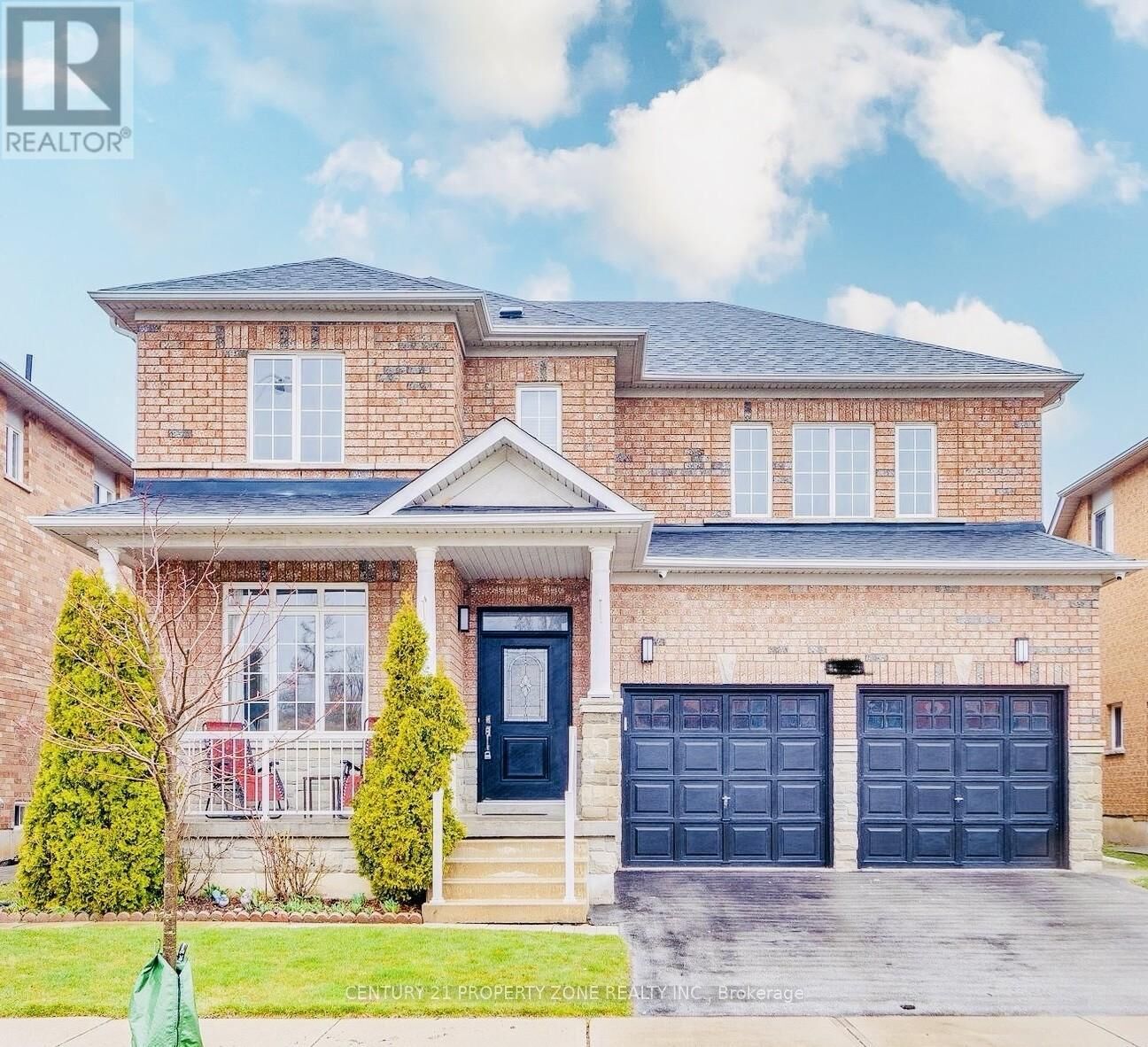 Property Photo:  1123 Woodward Avenue  ON L9T 5Y5 