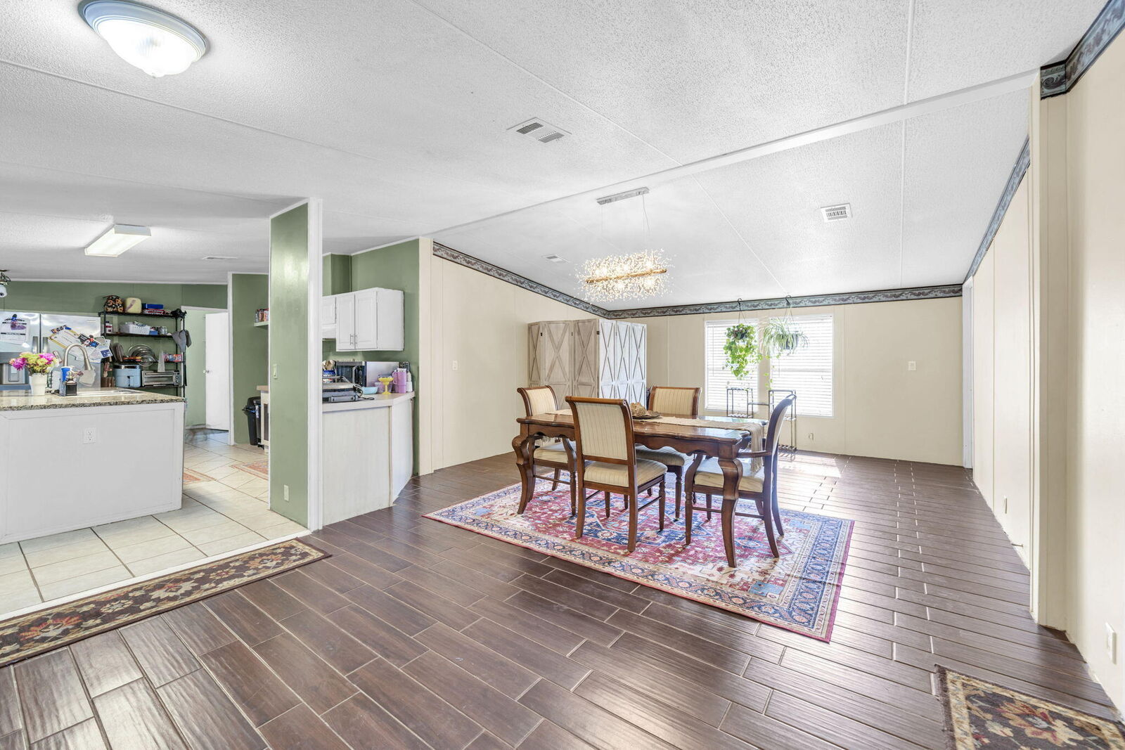 Property Photo: 2236 Old Jolly Bay Road FL 32439