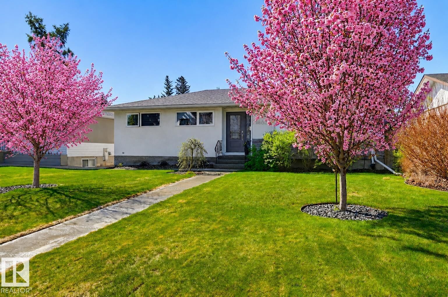 Property Photo:  14631 88 Avenue NW  AB T5R 4J7 