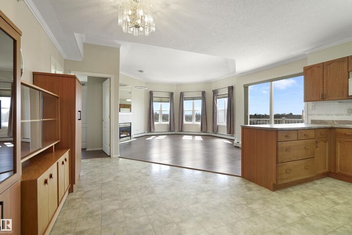 Property Photo: 8315 83 Street NW 506 AB T6C 4R8