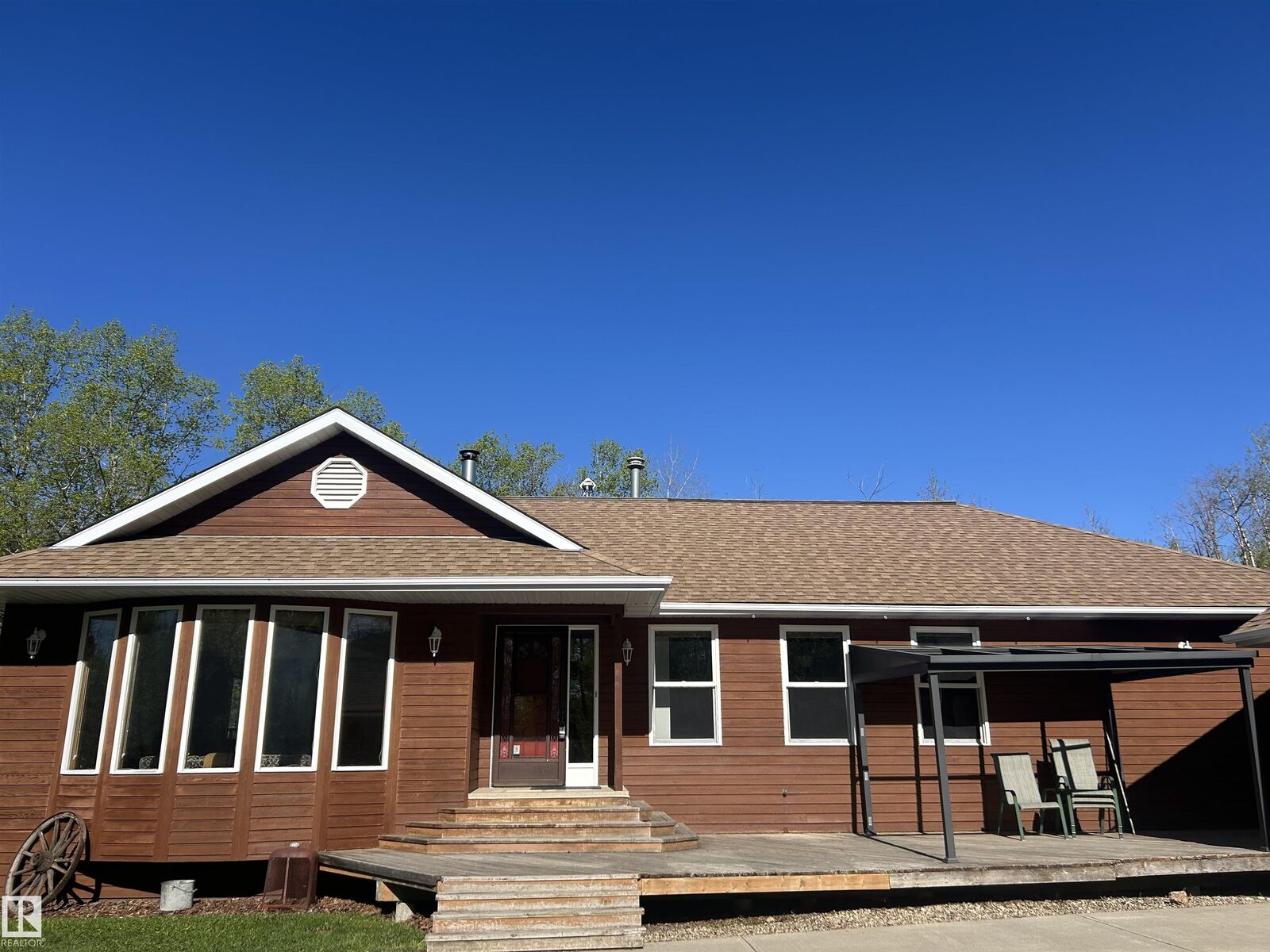 Property Photo: 51072 Rge Road 224 AB T8C 1H1