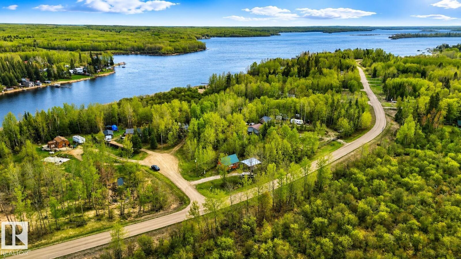 Property Photo:  54126 Rge Road 52 11  AB T0E 0L0 
