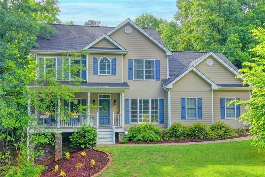 Property Photo: 7670 Paces Lane GA 30506