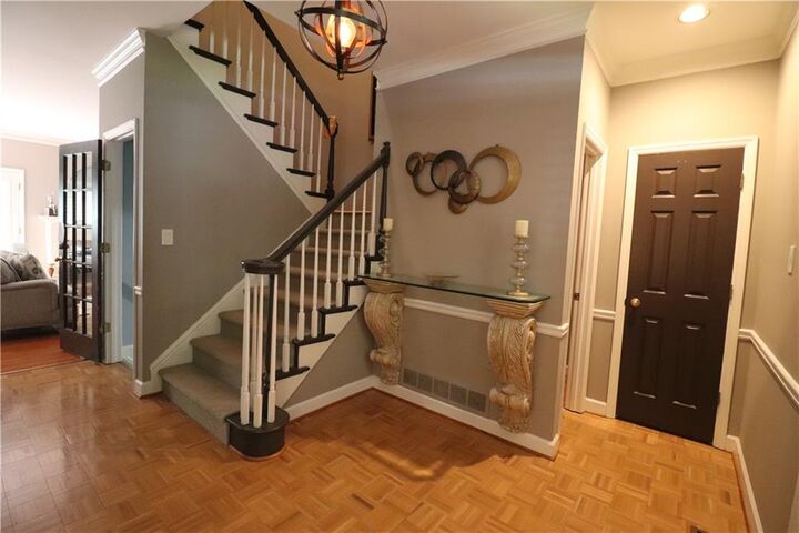 Property Photo: 404 Bridle Path GA 30068
