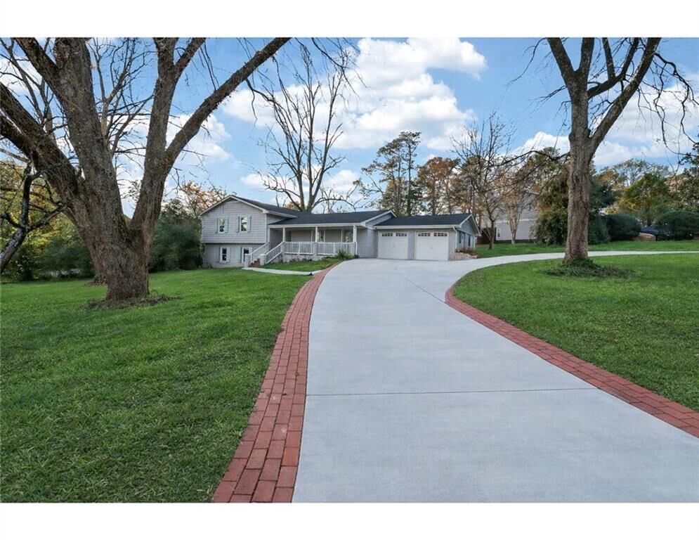 Property Photo:  2842 Briarcliff Road NE  GA 30329 
