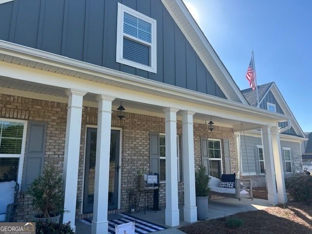 Property Photo:  19 Chatham Court  GA 30292 