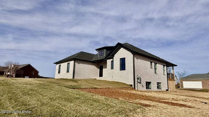 Property Photo:  98 Shepherds Way  KY 40162 