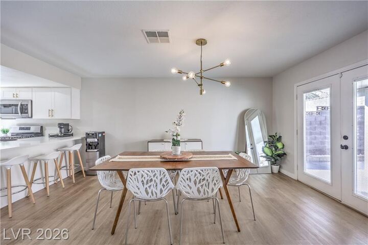 Property Photo: 1108 Pagosa Way NV 89128