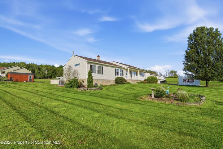 Property Photo:  119 Joe Lick Road  PA 18447 