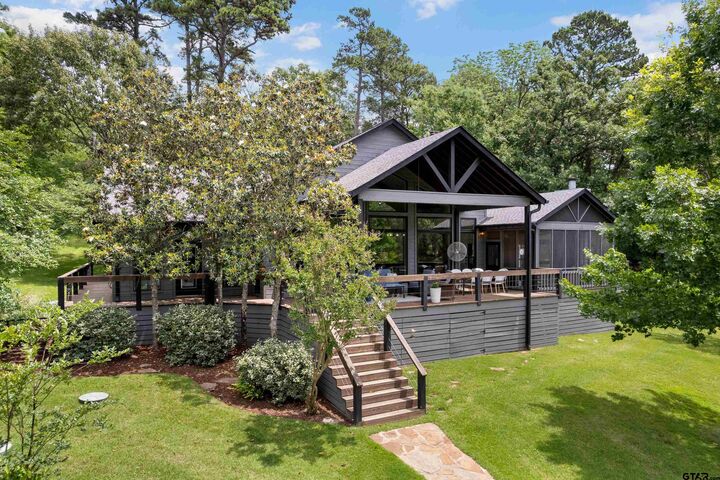 Property Photo: 870 King Thomas Drive TX 75480