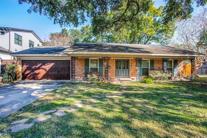 Property Photo:  8503 Manhattan Drive  TX 77096 