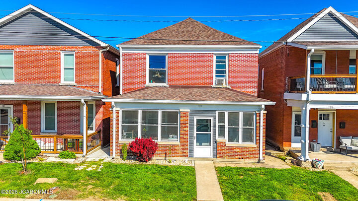 Property Photo:  108 Lafayette Street  MO 65101 