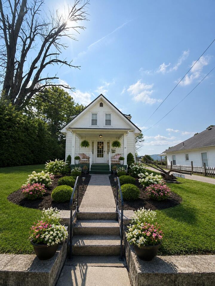 Property Photo:  110 Estill Avenue  KY 40336 