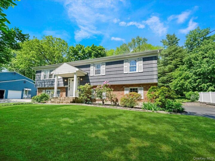 Property Photo:  5 Dorchester Avenue  NY 10956 