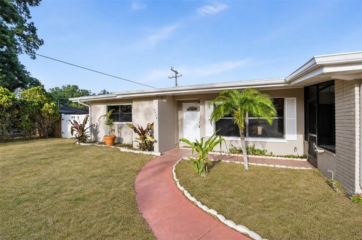 Property Photo:  2715 Ingot Place  FL 34235 