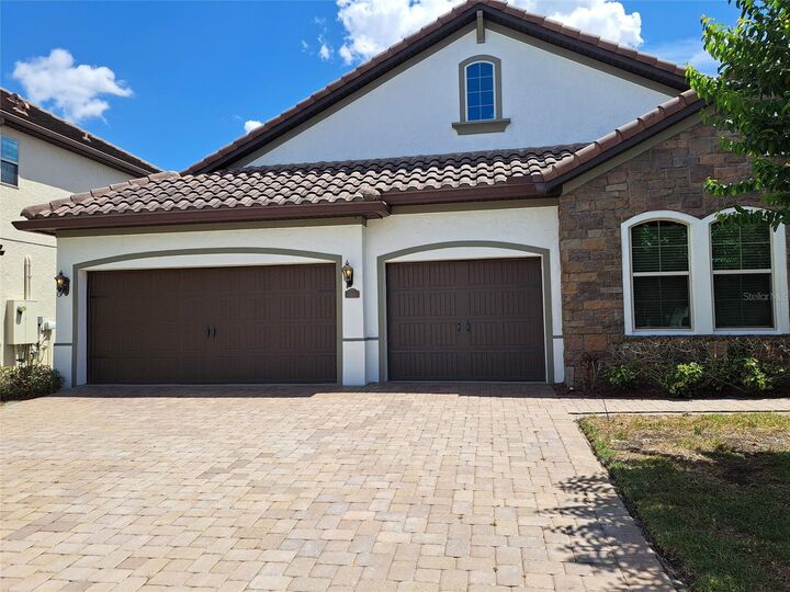 Property Photo:  8420 Morehouse Drive  FL 32836 