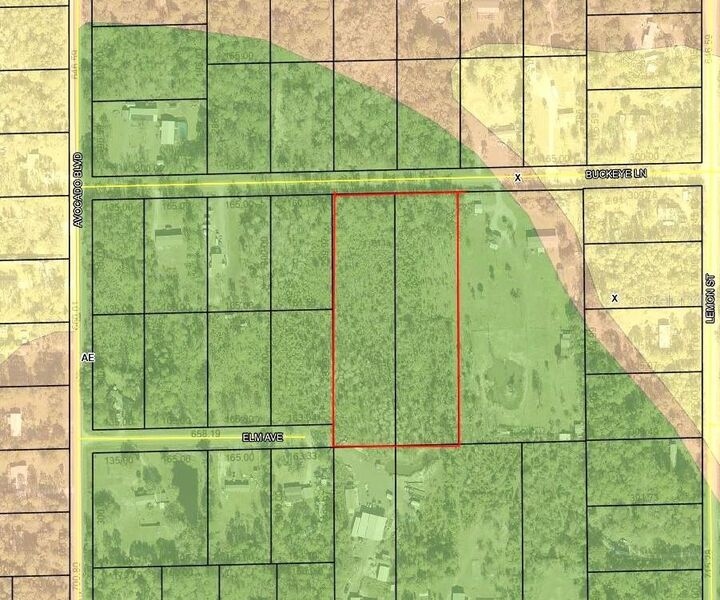 Property Photo: 5799 Buckeye Lane FL 32110