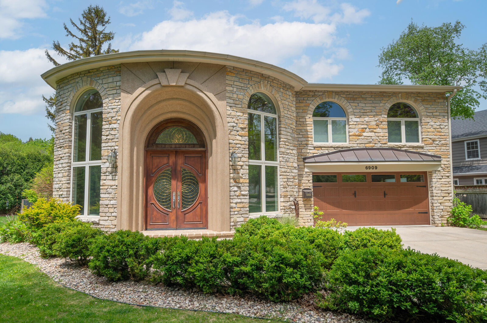 Property Photo:  6909 N Belmont Ln  WI 53217 