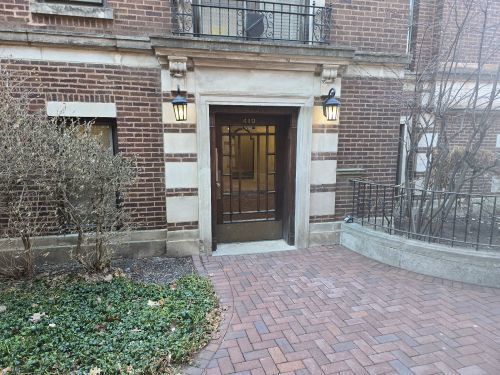 Property Photo: 410 Ridge Avenue 23-2 IL 60202