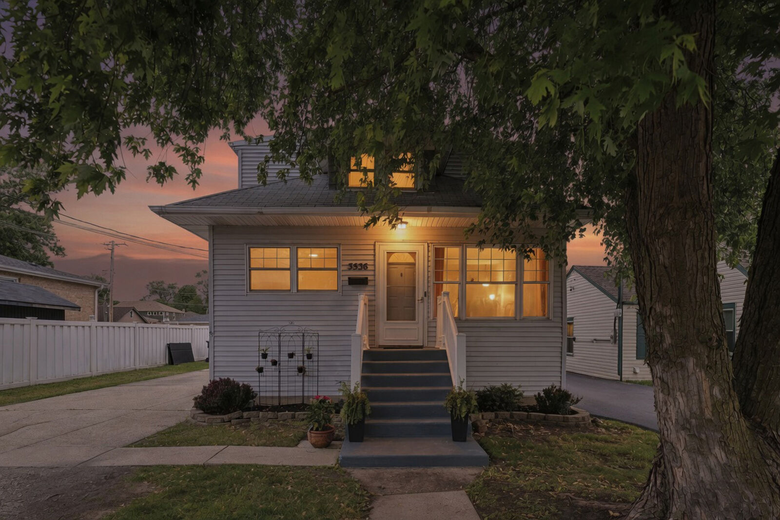 Property Photo:  3536 W 115th Street  IL 60655 