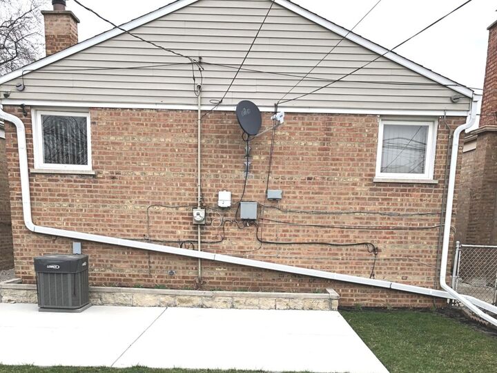 Property Photo:  4626 S La Crosse Avenue  IL 60638 