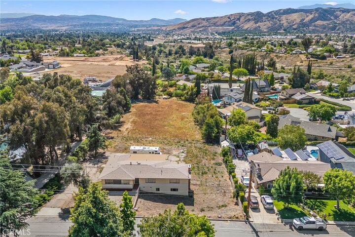 Property Photo:  11424 Casa Blanca  CA 92399 
