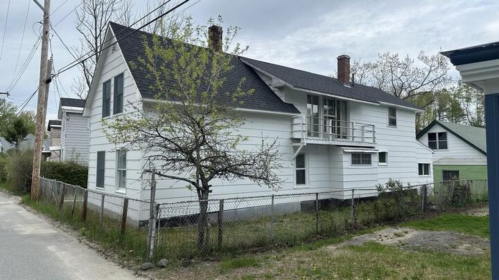 Property Photo:  41 York Street  ME 04462 