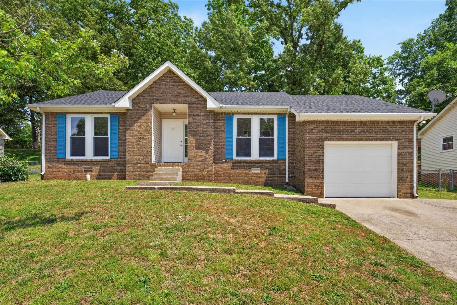 Property Photo: 1217 Verkler Dr TN 37042