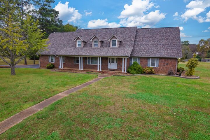 Property Photo:  812 Pipkin Rd  TN 38305 