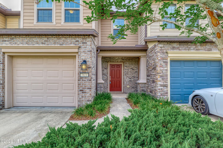 Property Photo: 7021 Buroak Court FL 32258