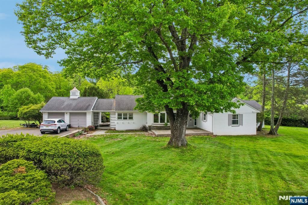 Property Photo: 6 Saw Mill Road NJ 07508