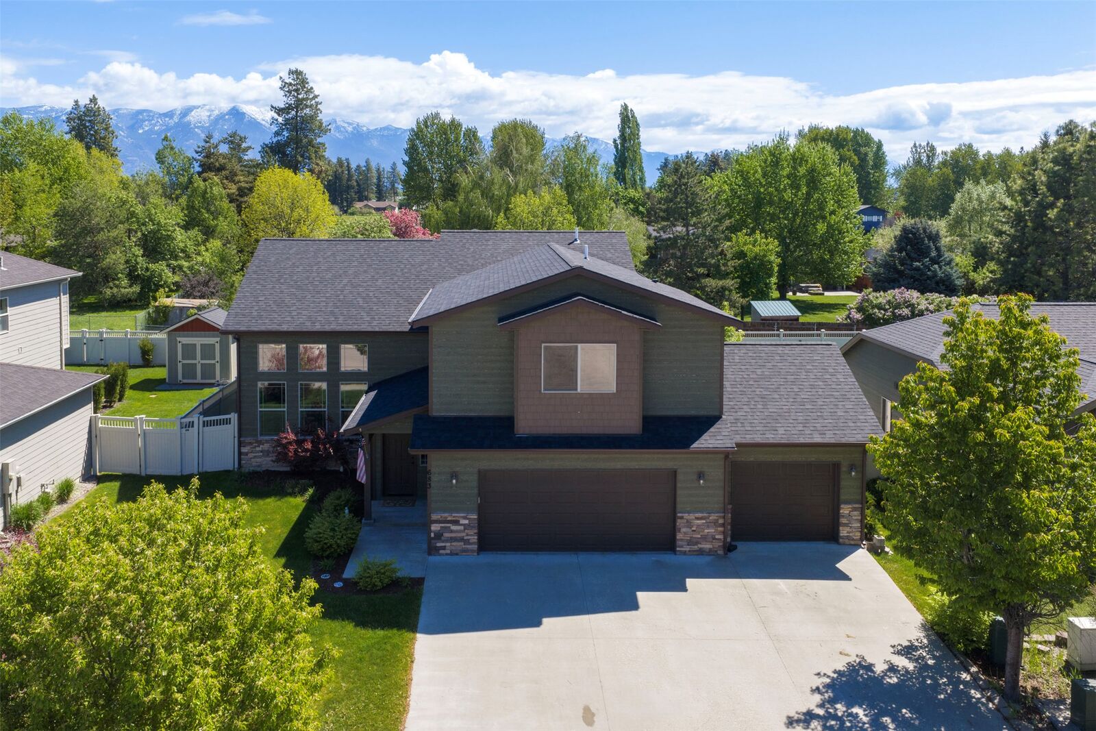 Property Photo:  683 Mountain View Drive  MT 59901 
