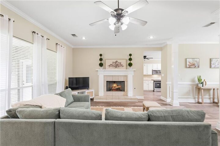 Property Photo: 200 Gage Court LA 70447