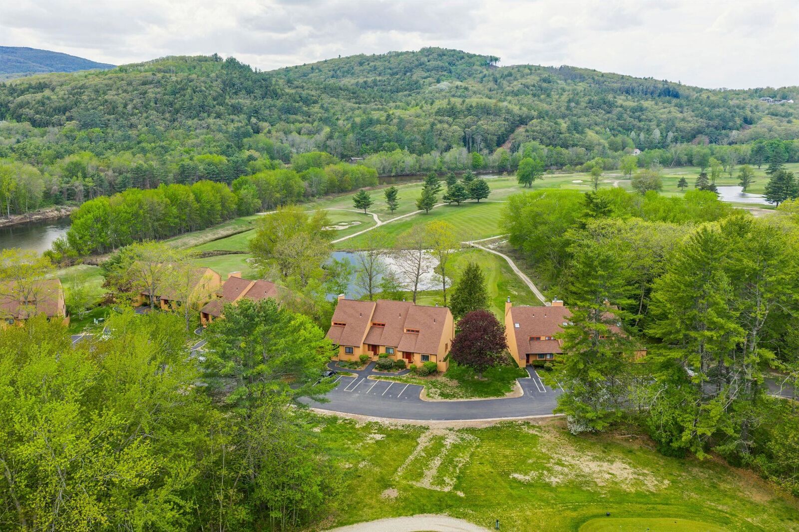 Property Photo: 81 Fairway Drive NH 03217