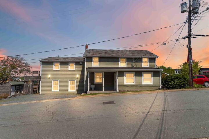 35 McFatridge Road — photo 1